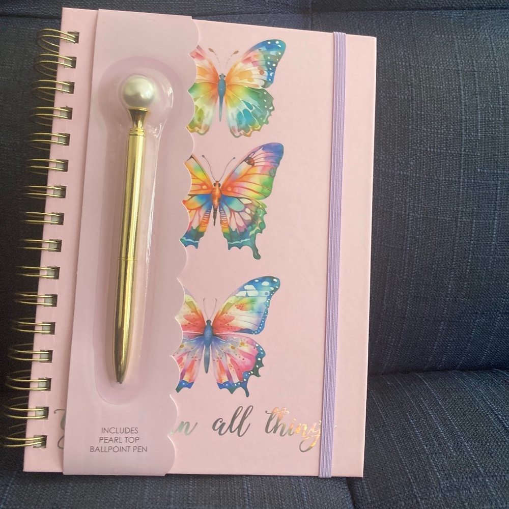 Votim notebook with pen